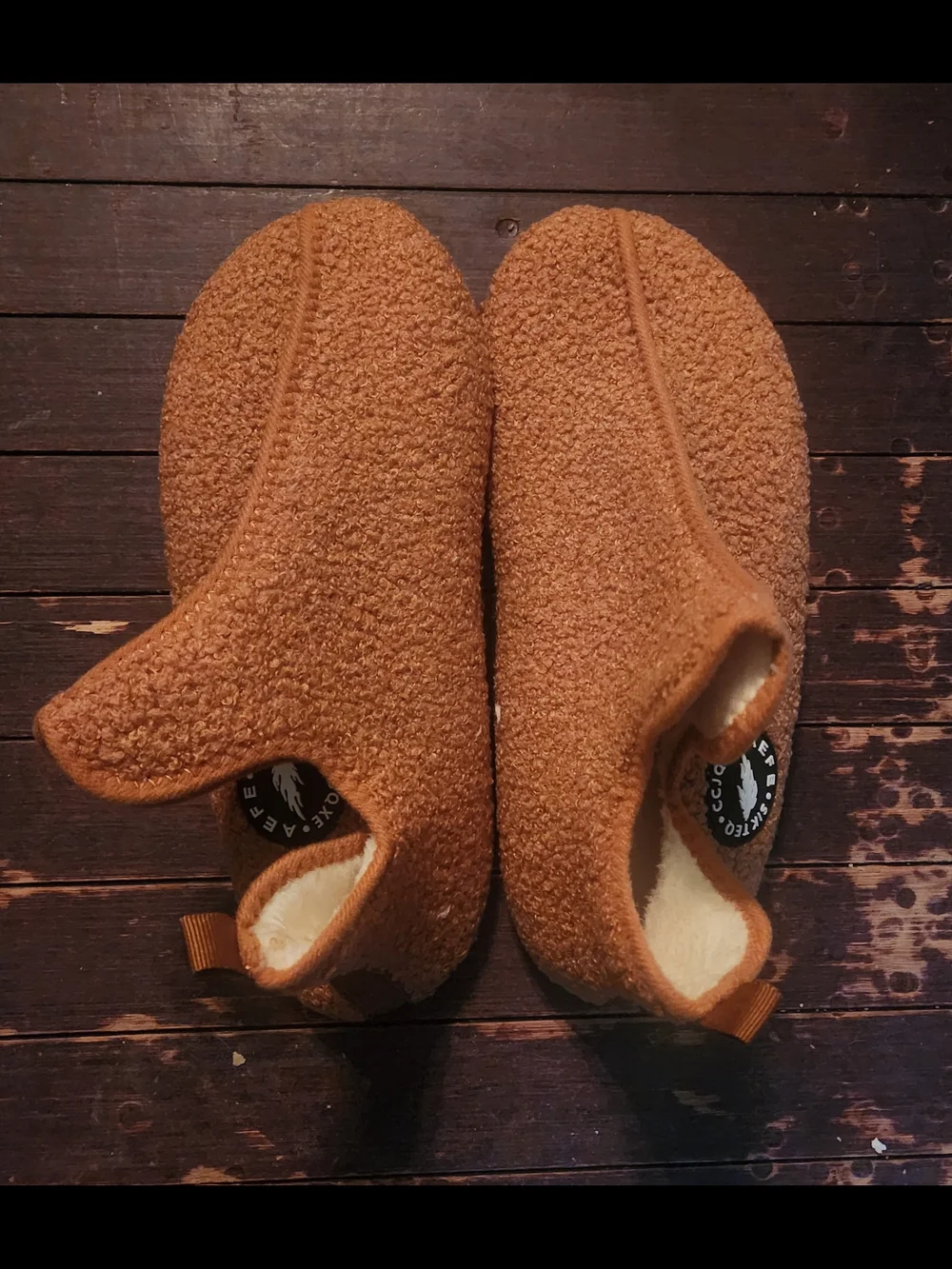 Cozy Sherpa Kids Slippers - Camel Brown